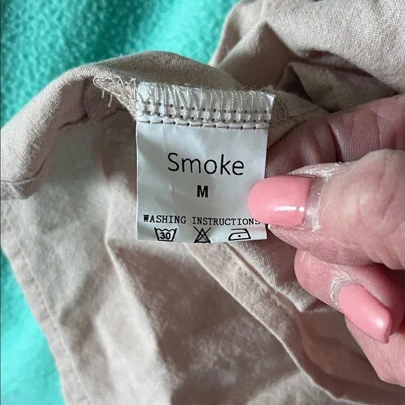 Smoke WOMEN’s Beige Sleeveless Smocked Tunic Top Size Medium NWT - Picture 8 of 9